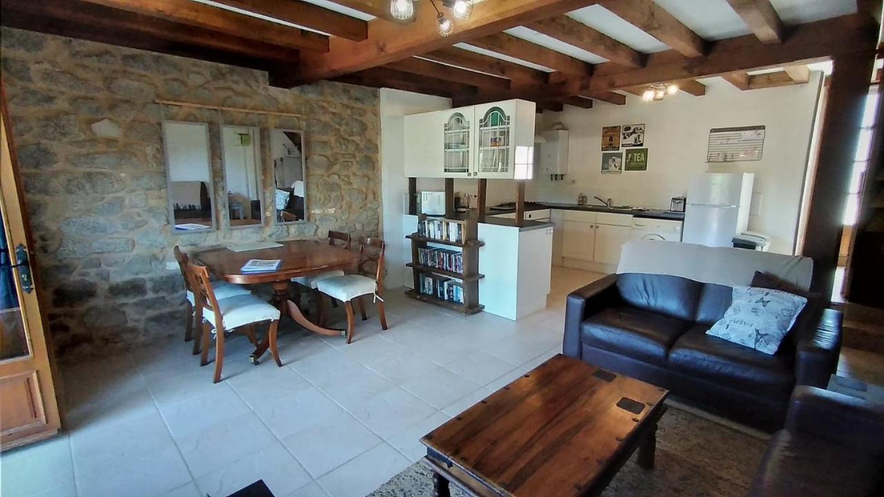 Character 2 Bed Cottage Within Walking Distance Of Bar/Restaurants Piegut-Pluviers Exterior photo