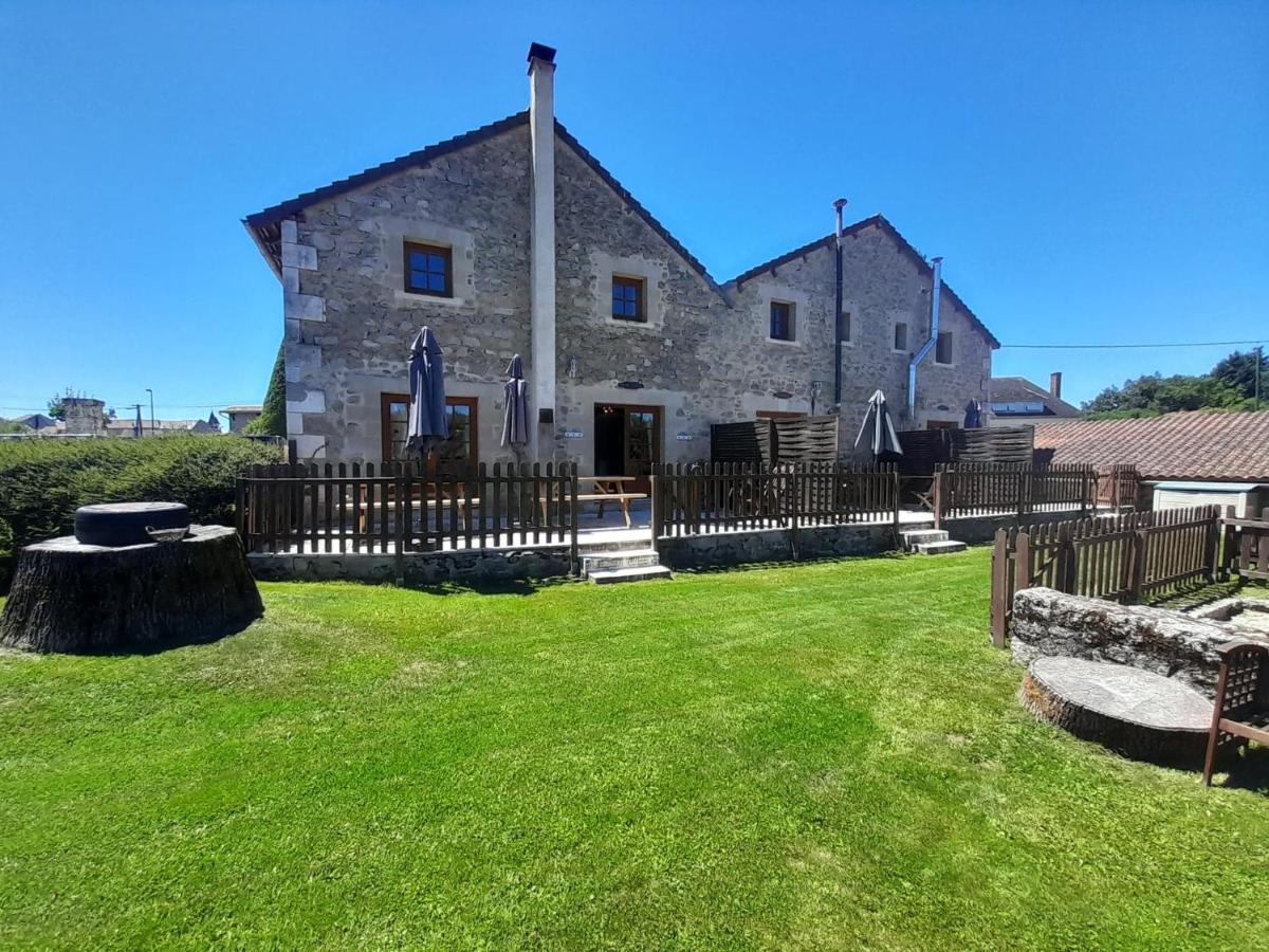 Character 2 Bed Cottage Within Walking Distance Of Bar/Restaurants Piegut-Pluviers Exterior photo